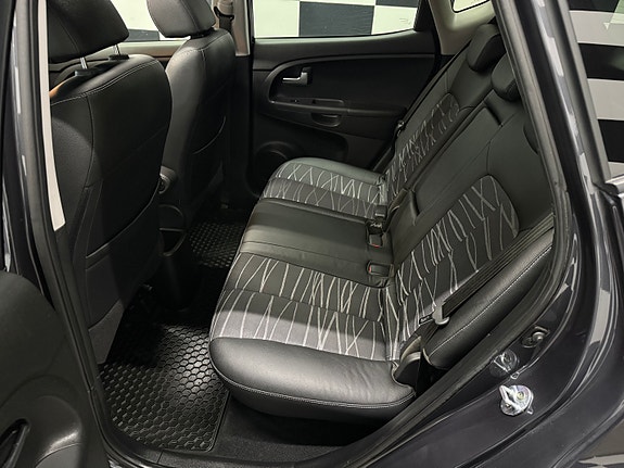 Kia Venga 26 of 30
