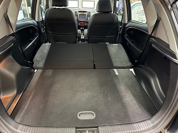 Kia Venga 18 of 30