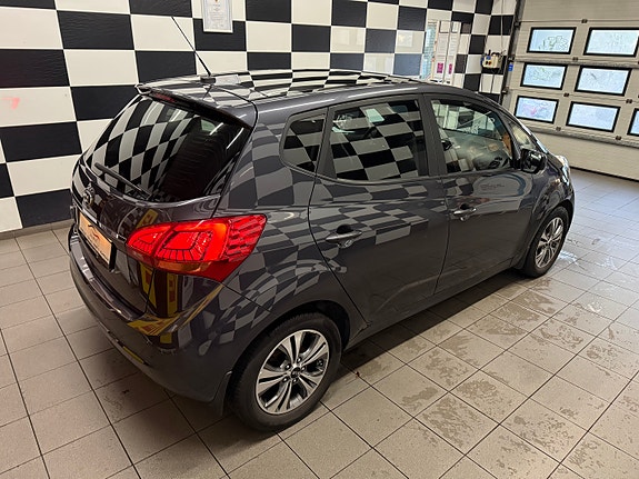 Kia Venga 8 of 30