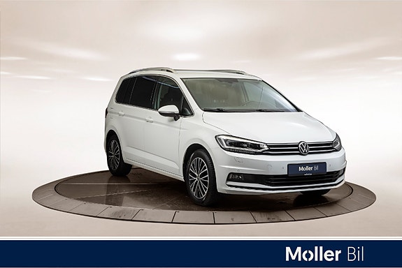Volkswagen Touran 7 of 27