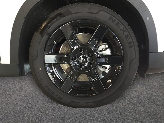 MINI Countryman SE 13 of 13