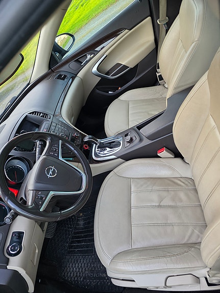 Opel Insignia 6 of 8
