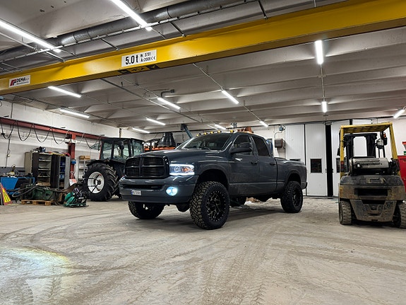 Dodge RAM 12 of 13