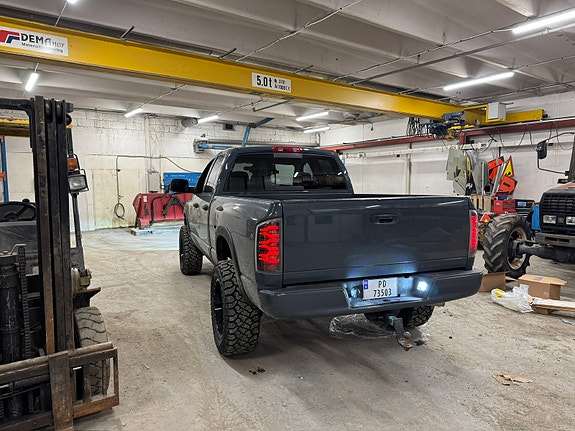 Dodge RAM 3 of 13