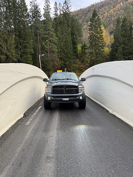 Dodge RAM 11 of 13