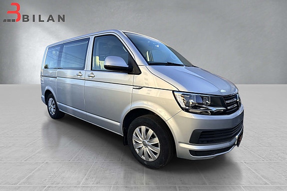 Volkswagen Caravelle 12 of 30