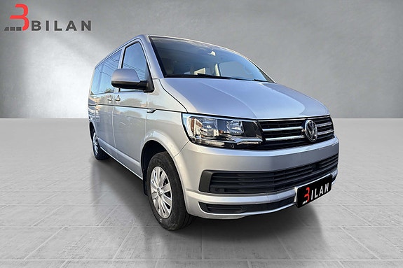 Volkswagen Caravelle 14 of 30