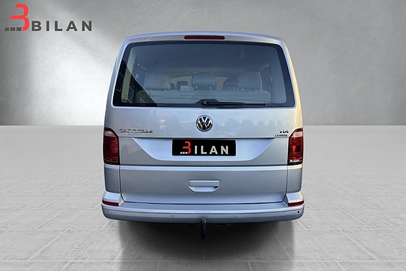 Volkswagen Caravelle 8 of 30