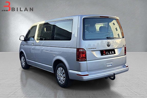 Volkswagen Caravelle 7 of 30