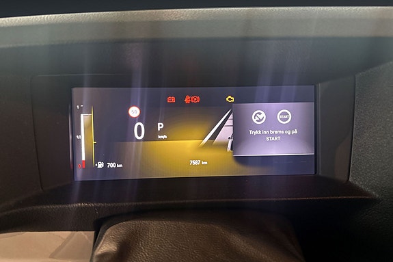 Opel Vivaro 13 of 29