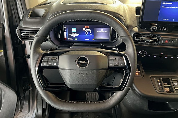 Opel Combo 12 of 26