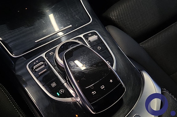 Mercedes-Benz GLC220 d 22 of 30