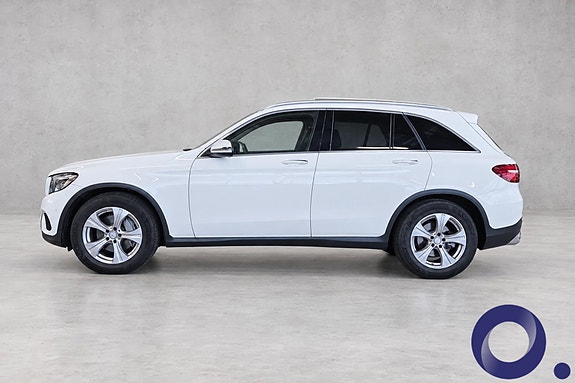 Mercedes-Benz GLC220 d 2 of 30