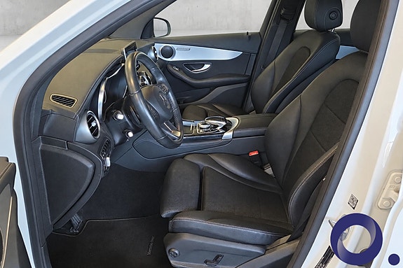 Mercedes-Benz GLC220 d 14 of 30