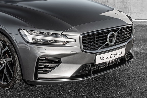 Volvo S60 3 of 29