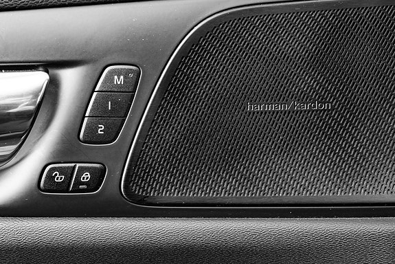 Volvo S60 14 of 29
