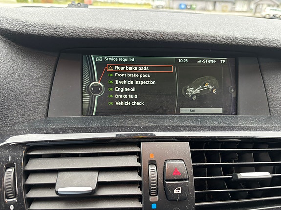 BMW X3 11 of 15