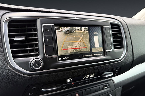 Opel Vivaro 16 of 19