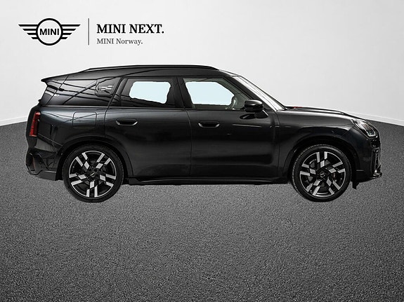 MINI Countryman SE 4 of 12