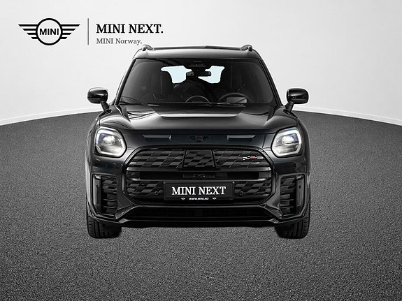 MINI Countryman SE 2 of 12