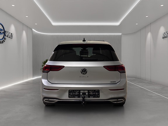 Volkswagen Golf VIII 9 of 28