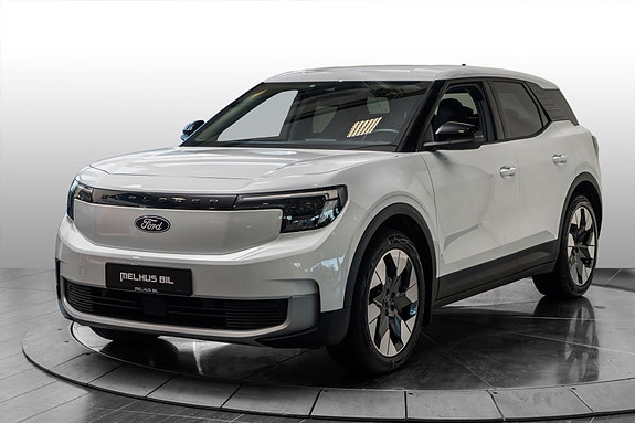 Ford Explorer 3 of 27