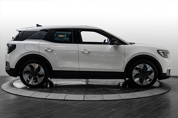 Ford Explorer 9 of 27