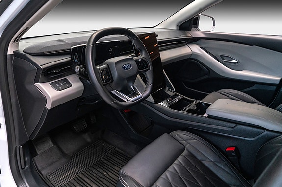Ford Explorer 20 of 27
