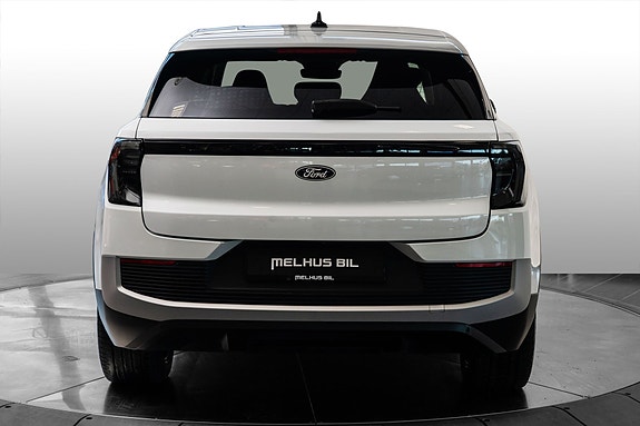 Ford Explorer 7 of 27