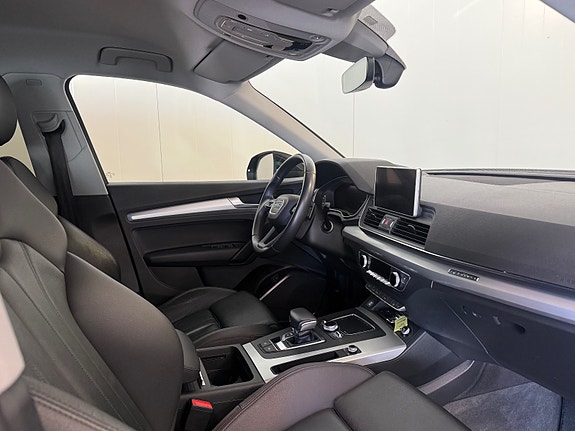 Audi Q5 6 of 27