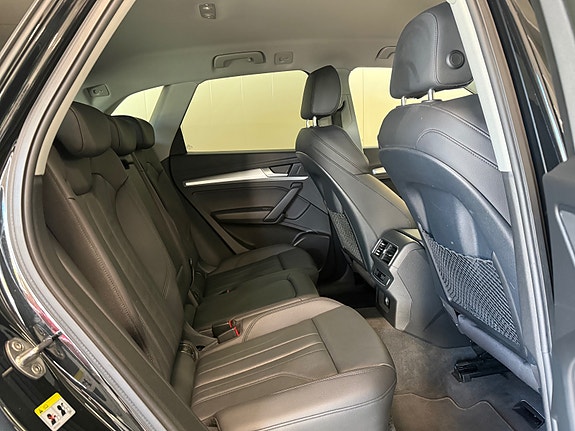 Audi Q5 4 of 27
