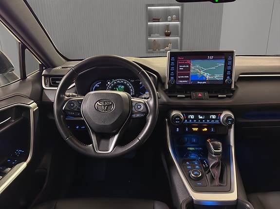 Toyota RAV4 19 of 29