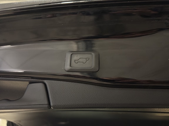 Toyota RAV4 27 of 29