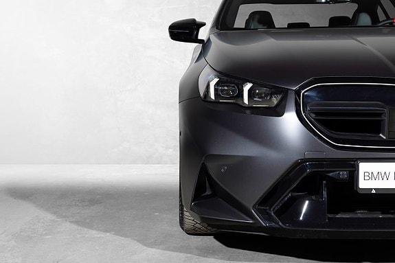 BMW M5 10 of 30