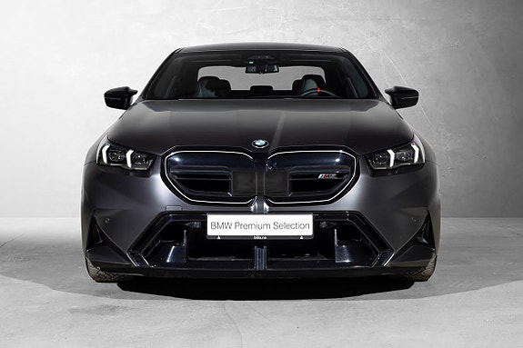 BMW M5 9 of 30