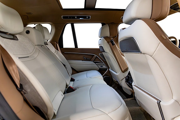 Land Rover Range Rover 22 of 30