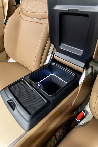 Land Rover Range Rover 27 of 30