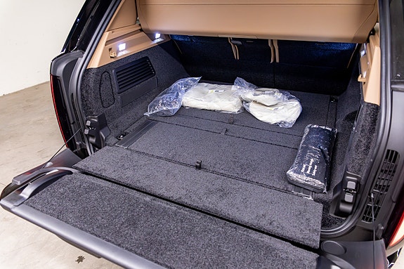 Land Rover Range Rover 14 of 30