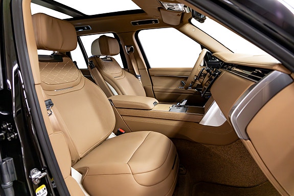 Land Rover Range Rover 25 of 30