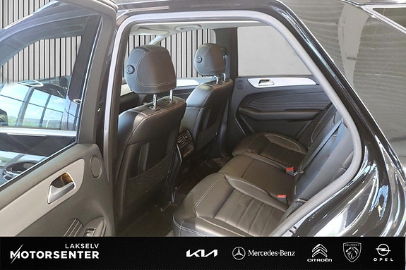 Mercedes-Benz ML250 24 of 30