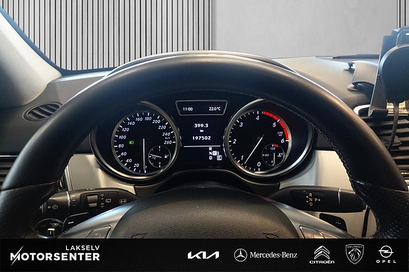 Mercedes-Benz ML250 19 of 30