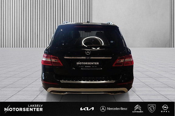 Mercedes-Benz ML250 6 of 30