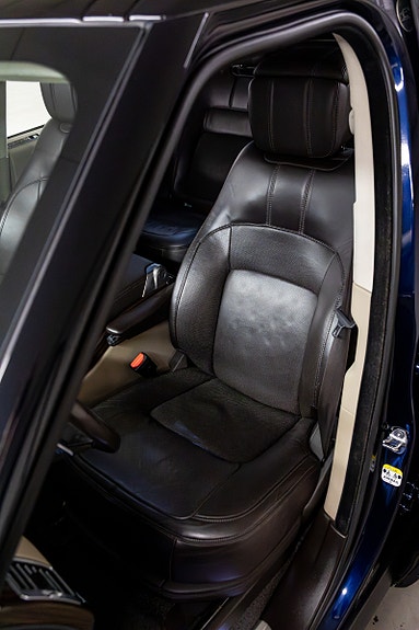 Land Rover Range Rover 19 of 30