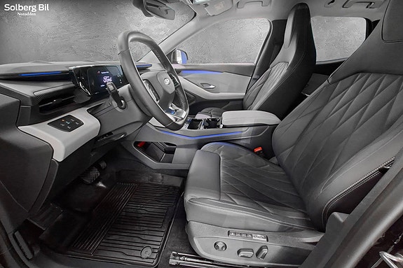 Ford Explorer 12 of 29
