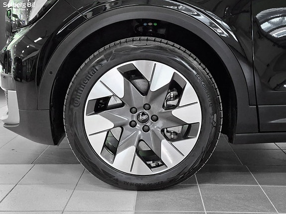 Ford Explorer 5 of 29