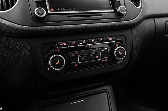 Volkswagen Golf Plus 23 of 30
