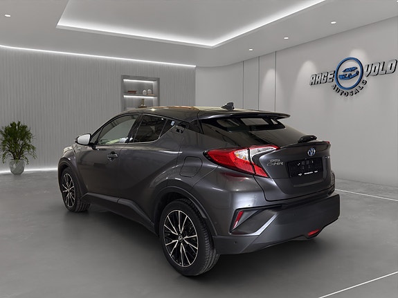 Toyota C-HR 11 of 29