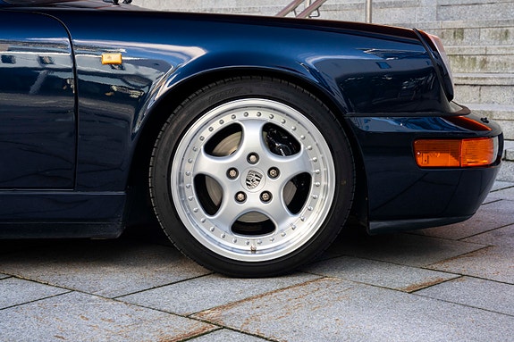 Porsche 911 20 of 30
