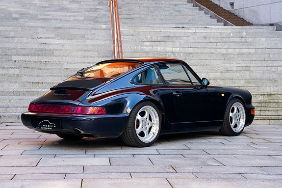 Porsche 911 17 of 30