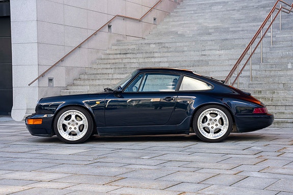 Porsche 911 6 of 30
